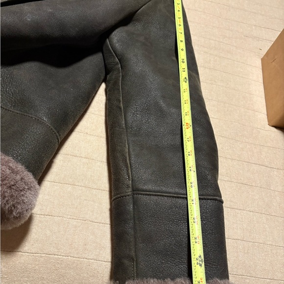 Men’s Faux Fur Lined Jacket - Picture 8 of 10